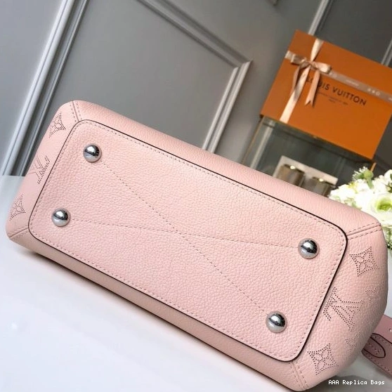 Aaa replica bags Bag Haumea Vuitton Louis 0802